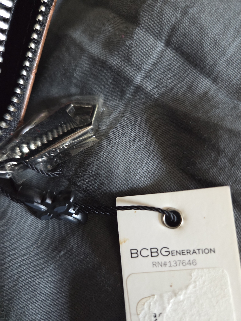 BCBGeneration Wallet - Picture 6 of 11